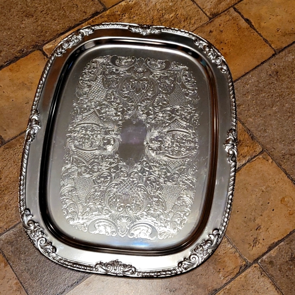 Kensington mint condition platter